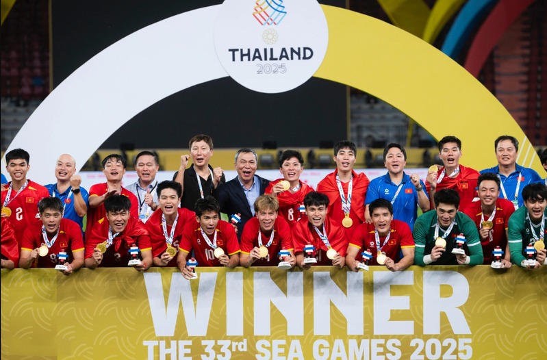 U22 Việt Nam tạo nên màn ngược dòng đáng nhớ trước Thái Lan để trở lại ngôi vô địch SEA Games.