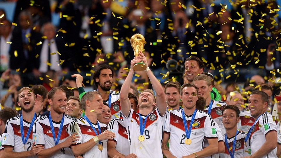 Tuyển Đức trong niềm vui chiến thắng sớm tại Euro 2014 